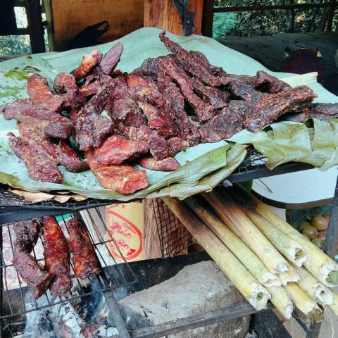 thịt trâu gác bếp ở sapa 3